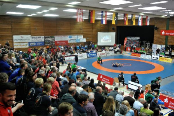 dm-fotos-verein-25-20220124-181977239788419A1D-C606-6016-ECA8-C2478A1F3EA8.jpg
