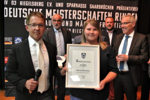 dm-fotos-verein-7-20220124-13708778676FF34D8F-8AA9-F3C2-9306-DE062A6F10A9.jpg