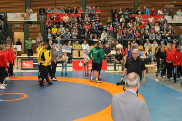 dm-fotos-verein-89-20220124-102552991399D0E68E-955C-7395-313D-AC5F834CFB16.jpg