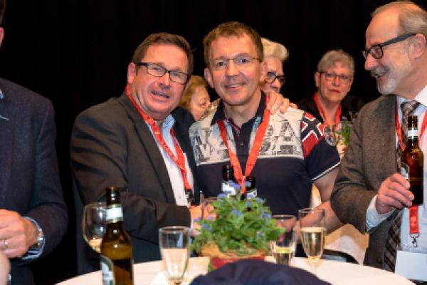 dmm-jugend-2016-116-20220126-1121210415C7E20848-C400-1430-7CD7-5EB1058A906C.jpg