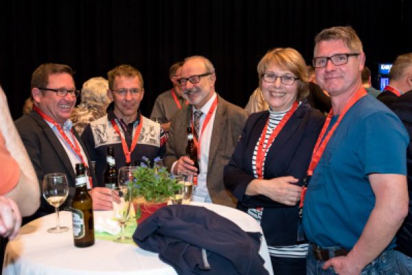 dmm-jugend-2016-117-20220126-12440436030E62BFD5-7640-1FE8-18F3-7A1AABBEBCEA.jpg